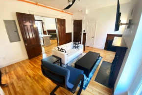Stunning - modern 2 bedroom Victorian mansion pad
